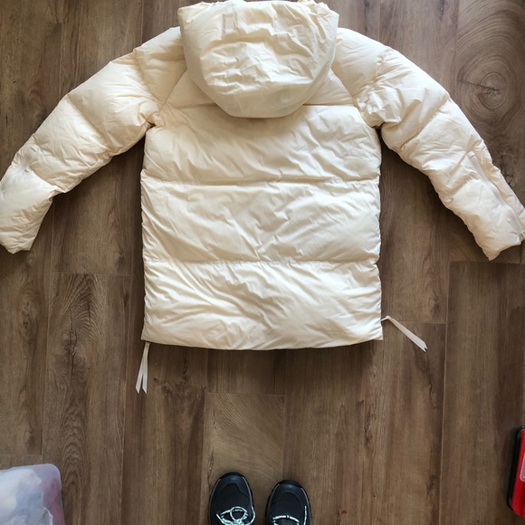 Group by Babaton Big Sky Puffy Coat - Picture 2 of 4